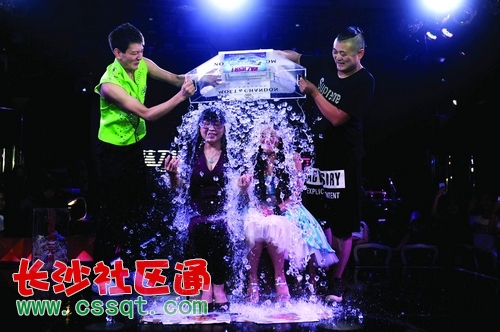 huangj1408989_nEO_IMG.jpg